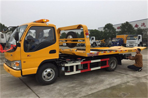 长武哪里有拖车服务